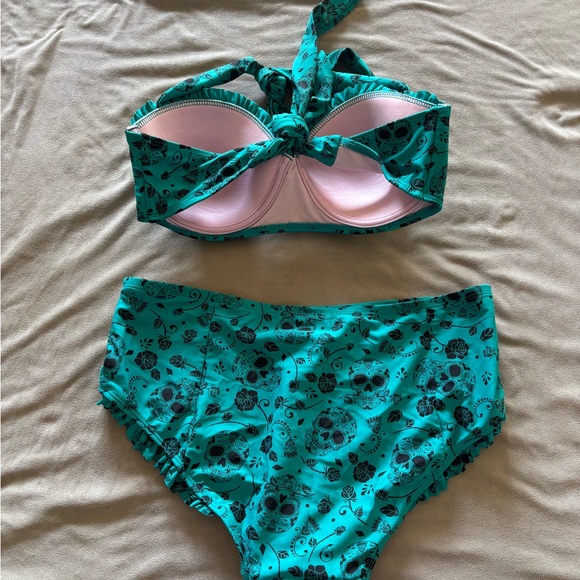 Midnight Hour Hot Topic Sugar Skull Rose Bikini Set Whimsigoth - Picture 3 of 6